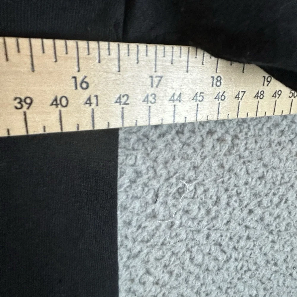 Betty Boop T Shirt Womens Size Small Graphic Print Goth Girl Emo Betty Skull - Picture 4 of 6